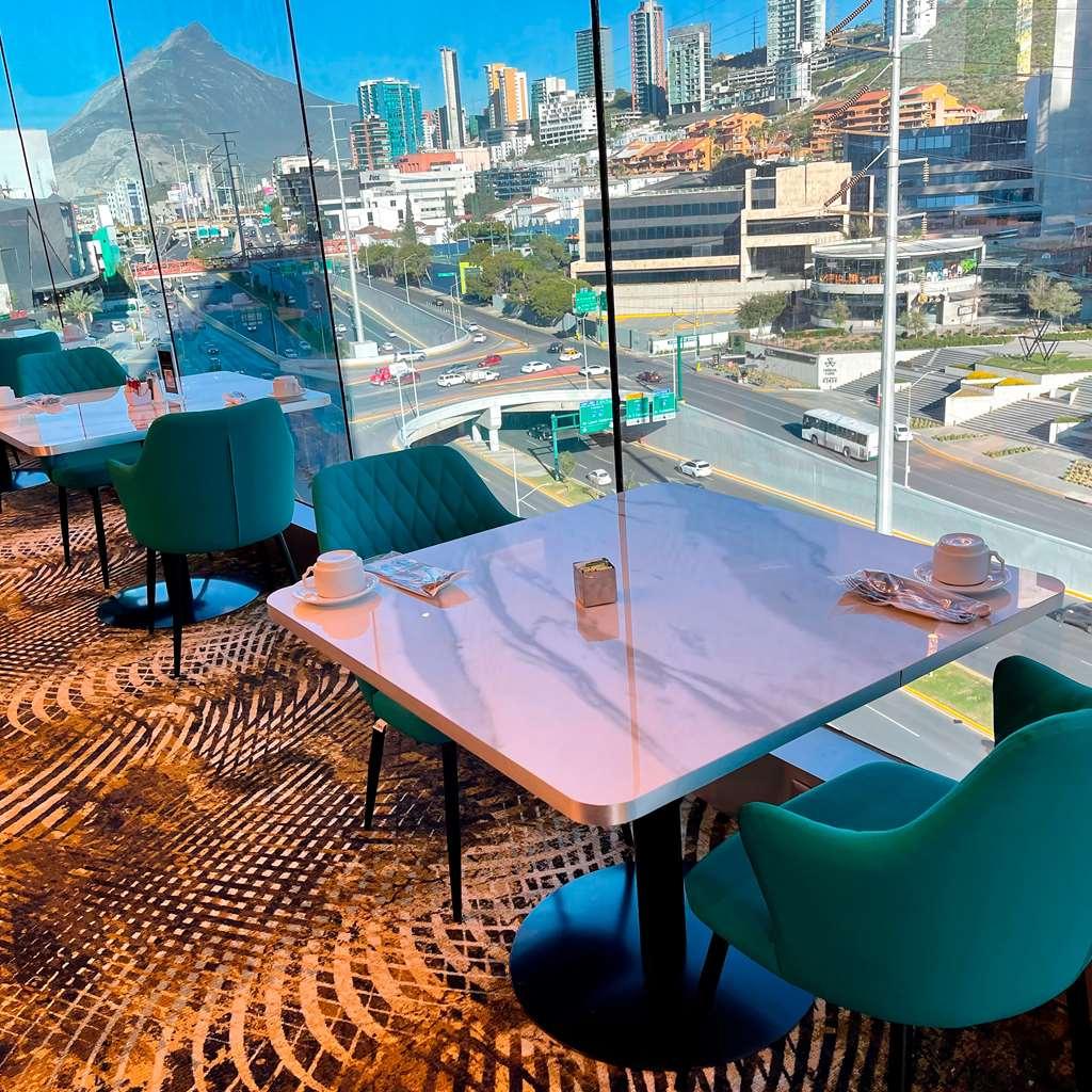 Safi Royal Luxury Metropolitan Hotel San Pedro Garza Garcia Restoran foto Skyline Lounge at LAX